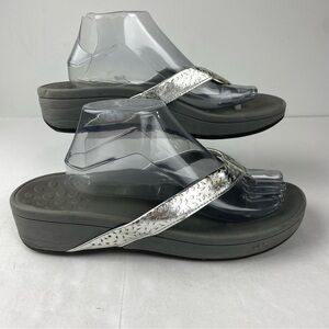 Vionic Womens 11 Silver High Tide Thong Platform Flip Flop Sandal